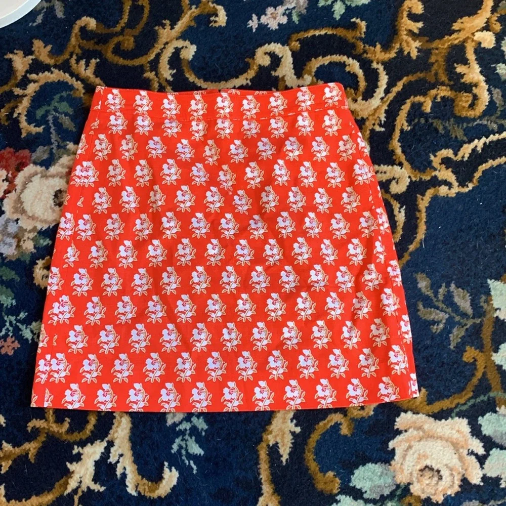 J. Crew Stretch Grasscloth mini skirt in‎ classic block print. Worn 1x